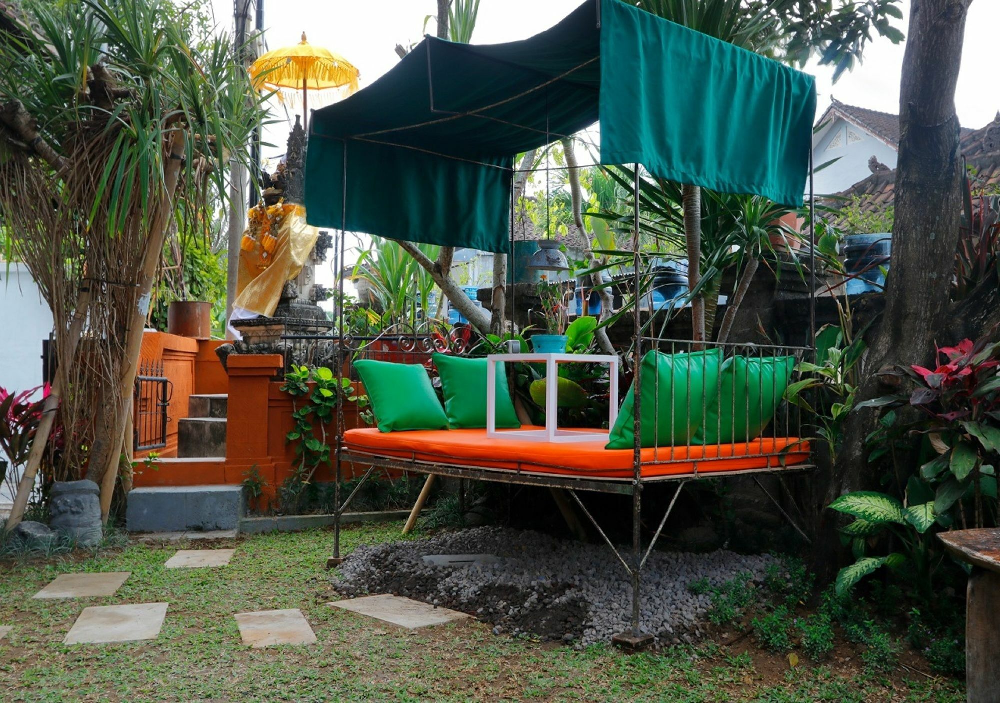 Bali Bee House 호텔 캐로보칸 외부 사진